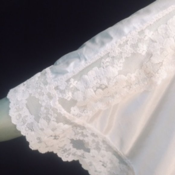 Vtg Val Mode Lace Robe - Picture 7 of 15